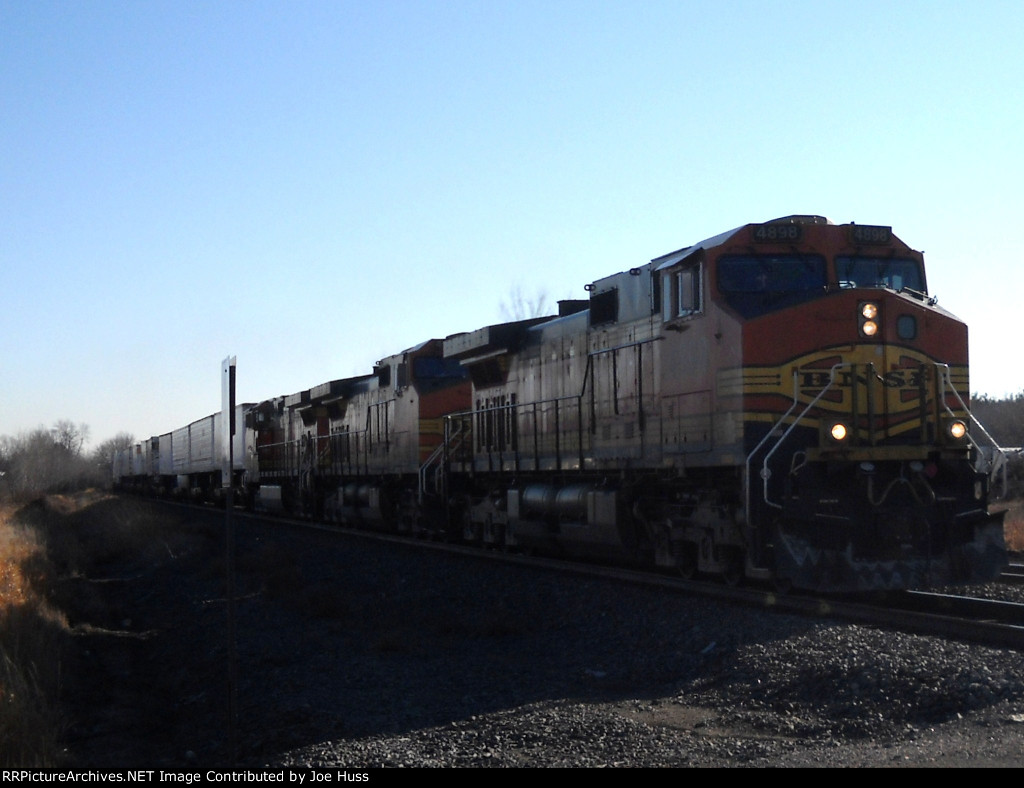 BNSF 4898 West